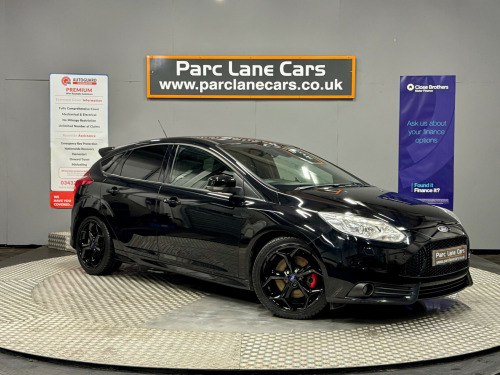 Ford Focus  2.0T EcoBoost ST-3 Hatchback 5dr - 9 SERVICES -
