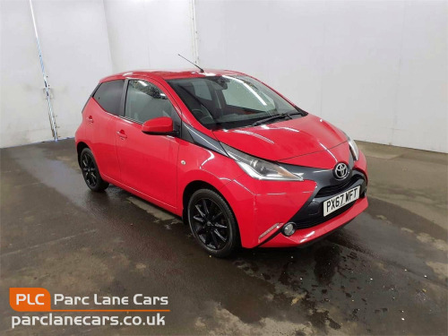 Toyota AYGO  1.0 VVT-i x-style Hatchback 5dr - LOW INSURANCE GROUPING - 