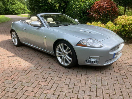 Jaguar XKR  4.2 V8