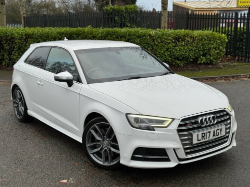 Audi S3  2.0 TFSI Hatchback 3dr Petrol S Tronic quattro Eur