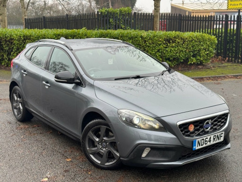 Volvo V40  2.0 D4 Lux Nav Hatchback 5dr Diesel Manual Euro 6 