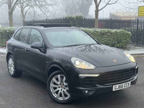 Porsche Cayenne  3.0 TD V6 Platinum Edition SUV 5dr Diesel Tiptroni