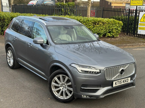 Volvo XC90  2.0 D5 Inscription SUV 5dr Diesel Geartronic 4WD E