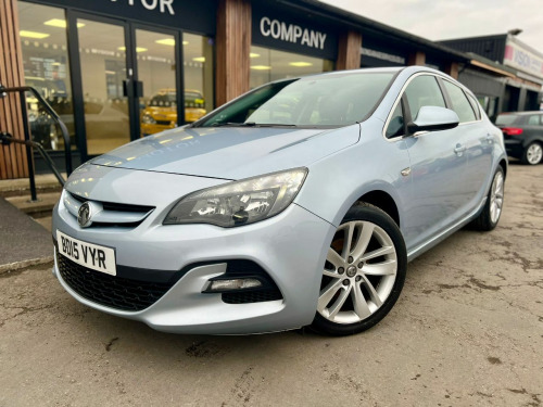 Vauxhall Astra  1.6 CDTi 16V ecoFLEX 136 Tech Line GT 5dr