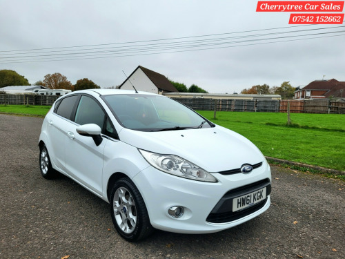 Ford Fiesta  ZETEC 16V 5-Door