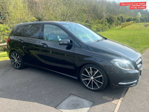 Mercedes-Benz B-Class B180 B180 BLUEEFFICIENCY SPORT 5-Door