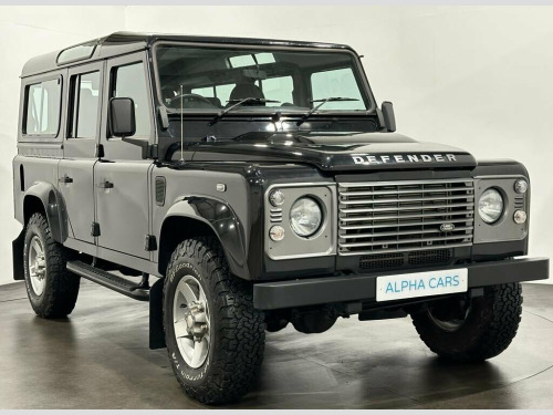 Land Rover Defender  2.2 TD COUNTY STATION WAGON 5d 122 BHP Complete La