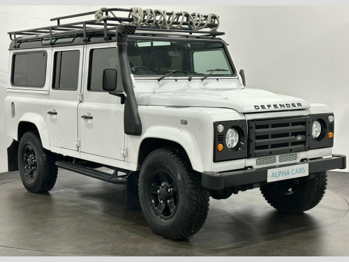 Land Rover Defender  2.2 TD COUNTY STATION WAGON 5d 122 BHP 7 Seater