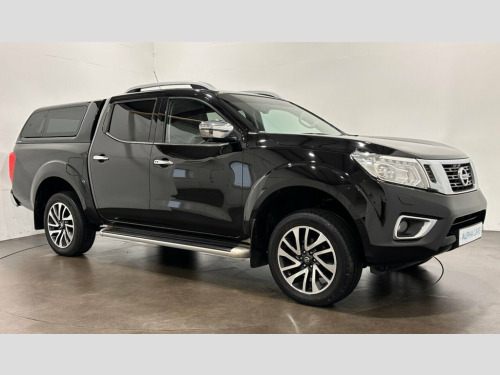 Nissan Navara  2.3 dCi Tekna Pickup Double Cab 4dr Diesel Manual 