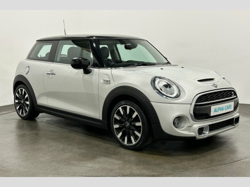 MINI Hatch  2.0 Cooper S Exclusive Hatchback 3dr Petrol Steptr 
