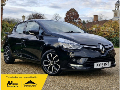 Renault Clio  1.5 dCi Play Hatchback 5dr Diesel Manual Euro 6 (s