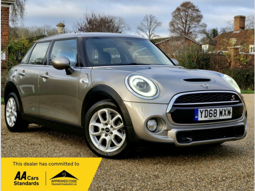MINI Hatch  2.0 Cooper S Hatchback 5dr Petrol Manual Euro 6 (s
