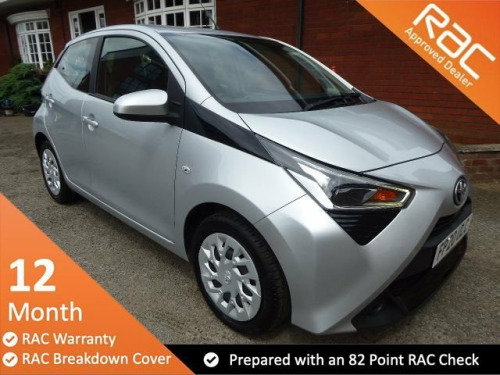 Toyota AYGO  1.0 VVT-i x-play Hatchback 5dr Petrol Manual Euro 