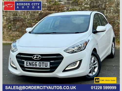 Hyundai i30  1.6 CRDi Blue Drive SE Hatchback 5dr Diesel Manual