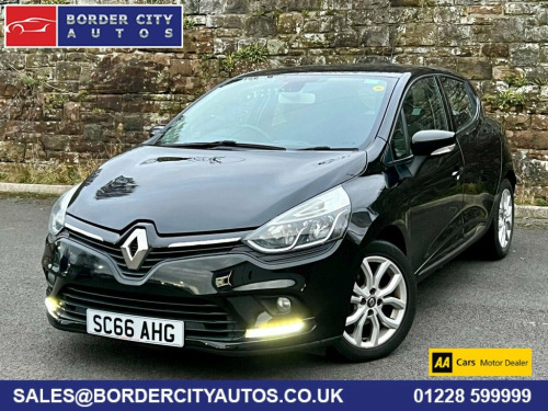 Renault Clio  0.9 TCe Dynamique Nav Hatchback 5dr Petrol Manual 