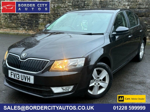 Skoda Octavia  1.6 TDI SE Hatchback 5dr Diesel Manual Euro 5 (s/s 