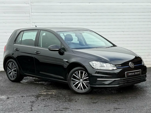 Volkswagen Golf  1.5 SE NAVIGATION TSI EVO DSG 5d 129 BHP