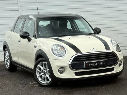 MINI Hatch  1.5 Cooper Hatchback 5dr Petrol Manual Euro 6 (s/s