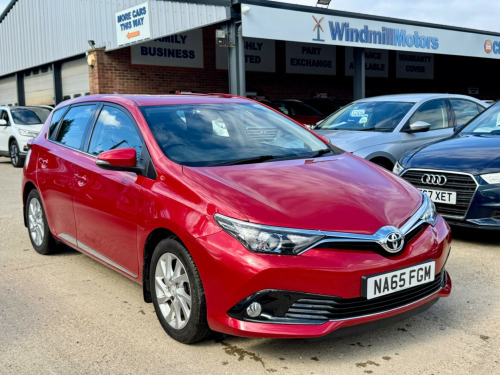 Toyota Auris  1.2 VVT-i Business Edition Euro 6 (s/s) 5dr