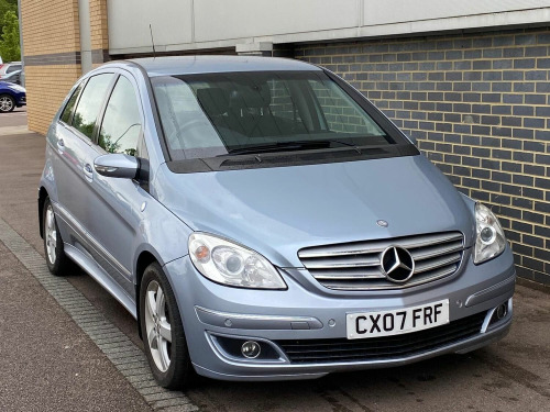 Mercedes-Benz B-Class B200 2.0 B200 SE CVT 5dr