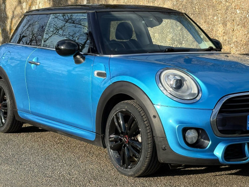 MINI Hatch  1.5 Cooper D 3-Door Hatch