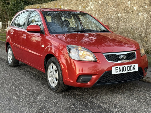Kia Rio  1.4 Strike