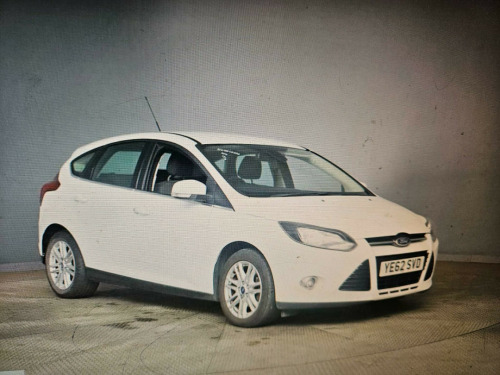 Ford Focus  1.0T EcoBoost Titanium Euro 5 (s/s) 5dr