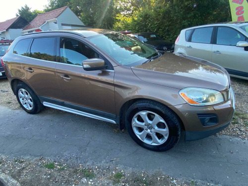Volvo XC60  2.4D SE Lux Geartronic AWD Euro 4 5dr
