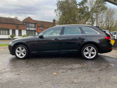 Audi A4 Avant  2.0 TDI Sport S Tronic quattro Euro 6 (s/s) 5dr