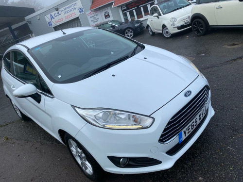 Ford Fiesta  1.0T EcoBoost Zetec Euro 6 (s/s) 3dr 