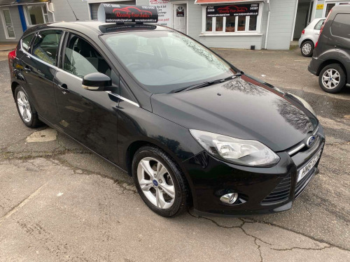 Ford Focus  1.6 Zetec Euro 5 5dr 