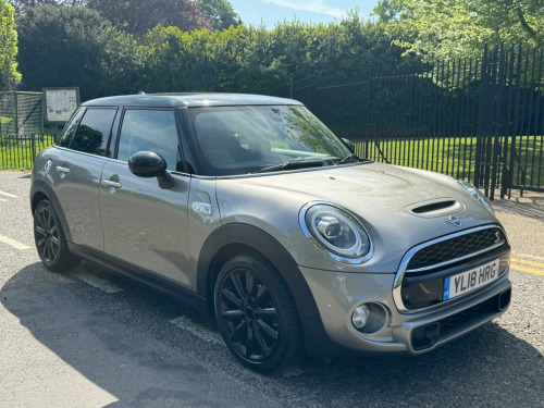 MINI Hatch  2.0 Cooper S Steptronic Euro 6 (s/s) 5dr