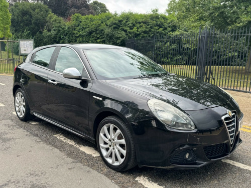 Alfa Romeo Giulietta  2.0 JTDM-2 Veloce Euro 5 (s/s) 5dr