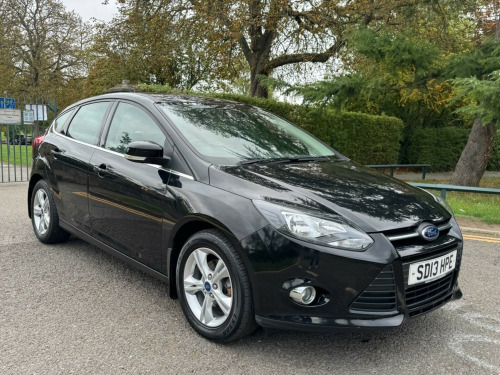 Ford Focus  1.6 Zetec Euro 5 5dr