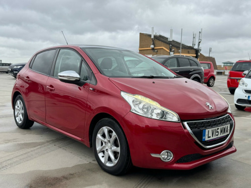Peugeot 208  1.2 VTi PureTech Style Euro 6 5dr
