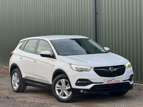 Vauxhall Grandland X  1.2 Turbo SE Auto Euro 6 (s/s) 5dr