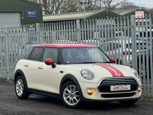 MINI Hatch  1.5 Cooper D Euro 6 (s/s) 5dr 