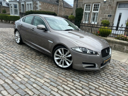 Jaguar XF  3.0L V6 S PORTFOLIO 4d AUTO 275 BHP