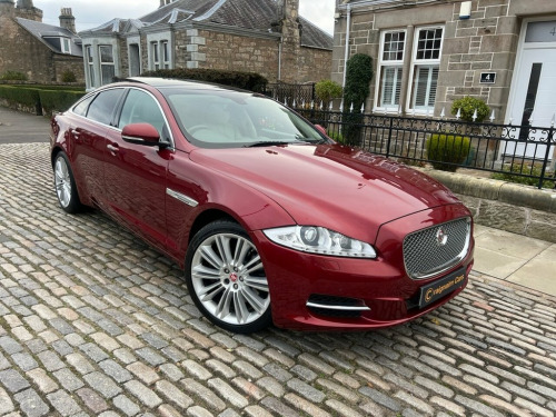 Jaguar XJ  3.0d V6 Portfolio Saloon 4dr Diesel Auto Euro 5 (s