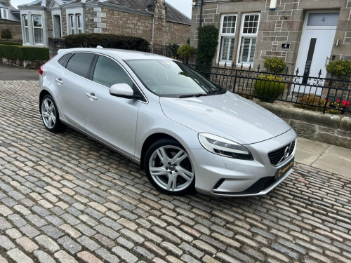 Volvo V40  2.0 D4 R-Design Pro Hatchback 5dr Diesel Manual Eu