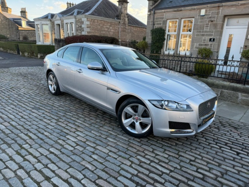 Jaguar XF  2.0d Portfolio Saloon 4dr Diesel Auto Euro 6 (s/s)
