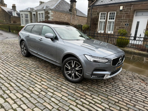 Volvo V90  2.0 D4 Pro Estate 5dr Diesel Auto AWD Euro 6 (s/s) 