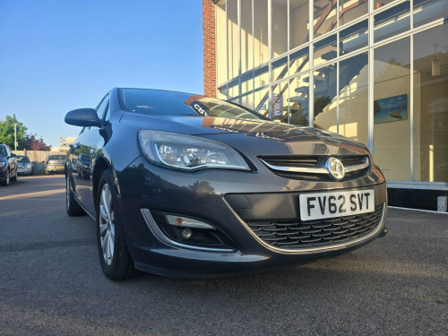 Vauxhall Astra  1.6 16v SE Euro 5 5dr