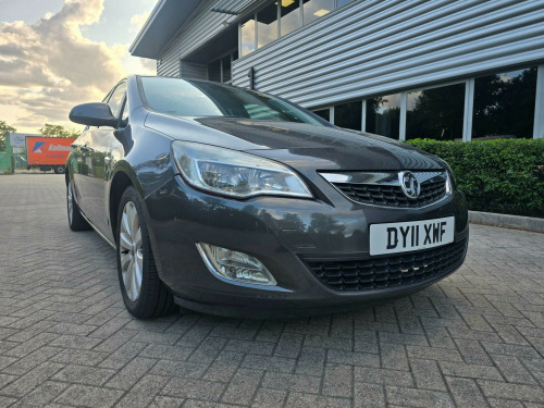 Vauxhall Astra  1.6 16v SE Auto Euro 5 5dr