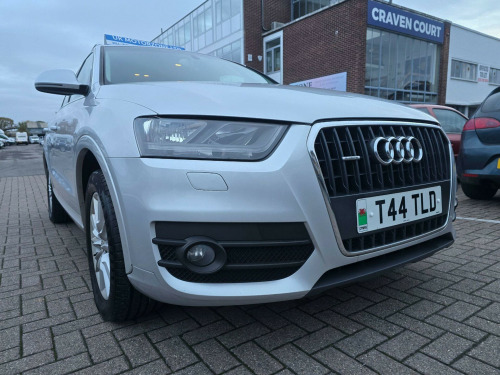 Audi Q3  2.0 TDI SE S Tronic quattro Euro 5 (s/s) 5dr