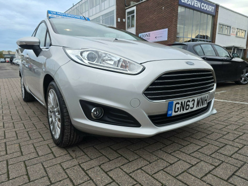 Ford Fiesta  1.0T EcoBoost Titanium Euro 5 (s/s) 5dr