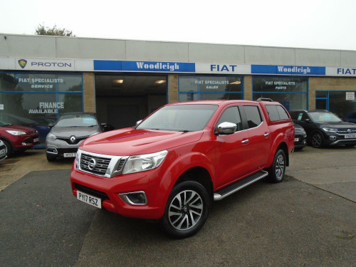 Nissan Navara  2.3 dCi Acenta+