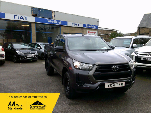 Toyota Hi-Lux  2.4 D-4D Active,Extended Cab