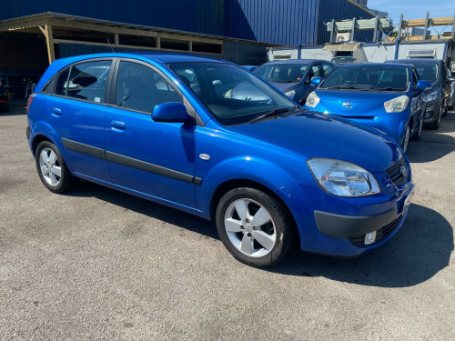Kia Rio 1.4 3 5dr