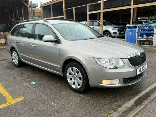 Skoda Superb  1.8 TSI S Euro 5 5dr